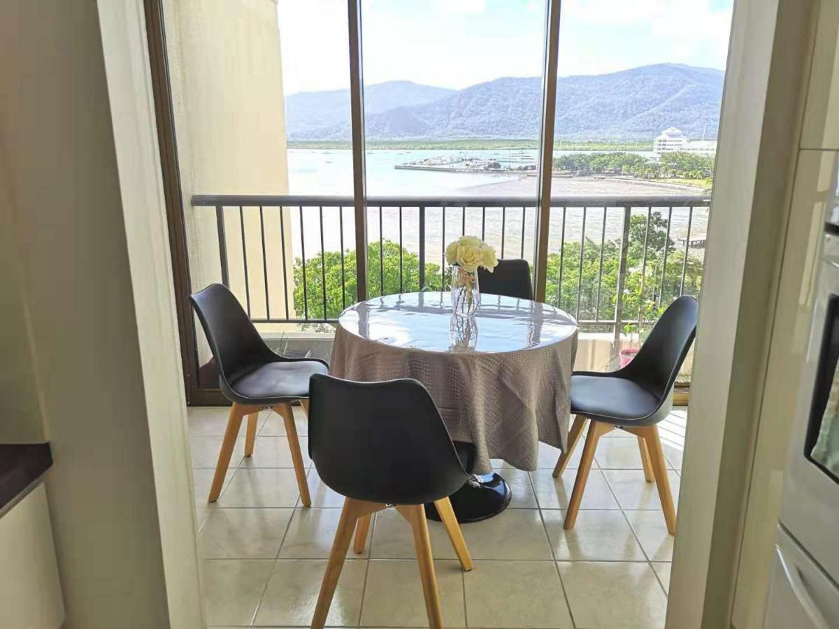 Cairns Ocean View Apartment In Aquarius Dış mekan fotoğraf